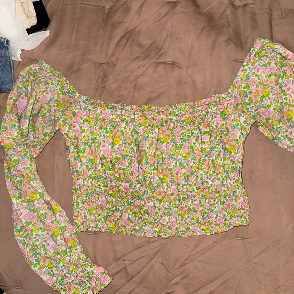 With Jean Multicolor Floral Off-Shoulder Blouse